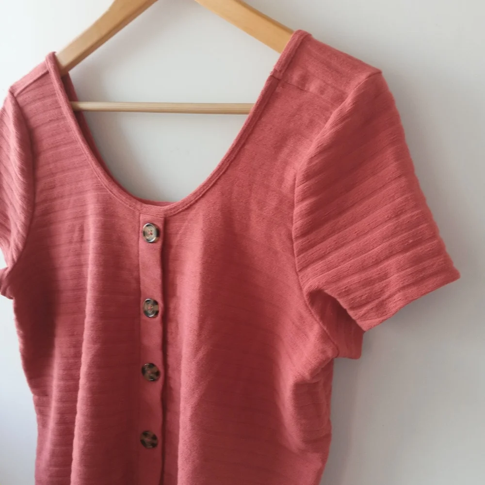 Torrid 00 (M-L) Red Terracotts Rib Button Midi Top